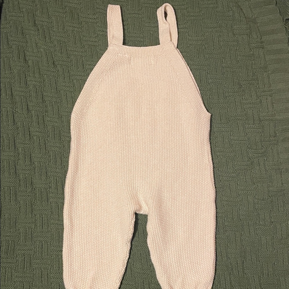 Zara cream  Knit Overalls - Picture 4 of 7